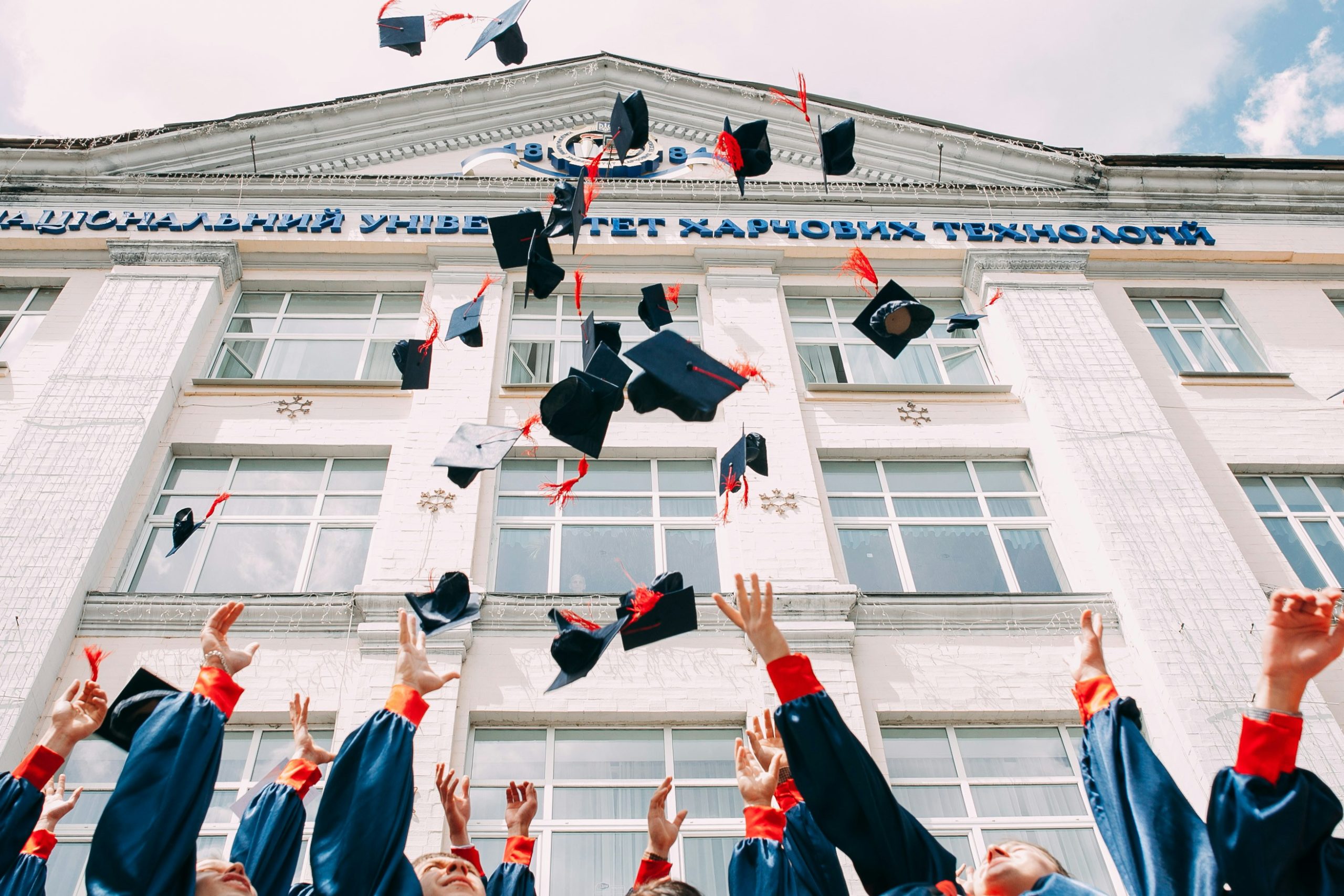 Une communauté éducative engagée : Le rôle des parents, des enseignants et des élèves dans notre école Aliskandaria​